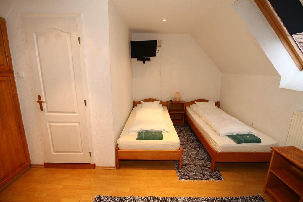 Szent Istvan Fogado Hotel Nagymaros Buitenkant foto