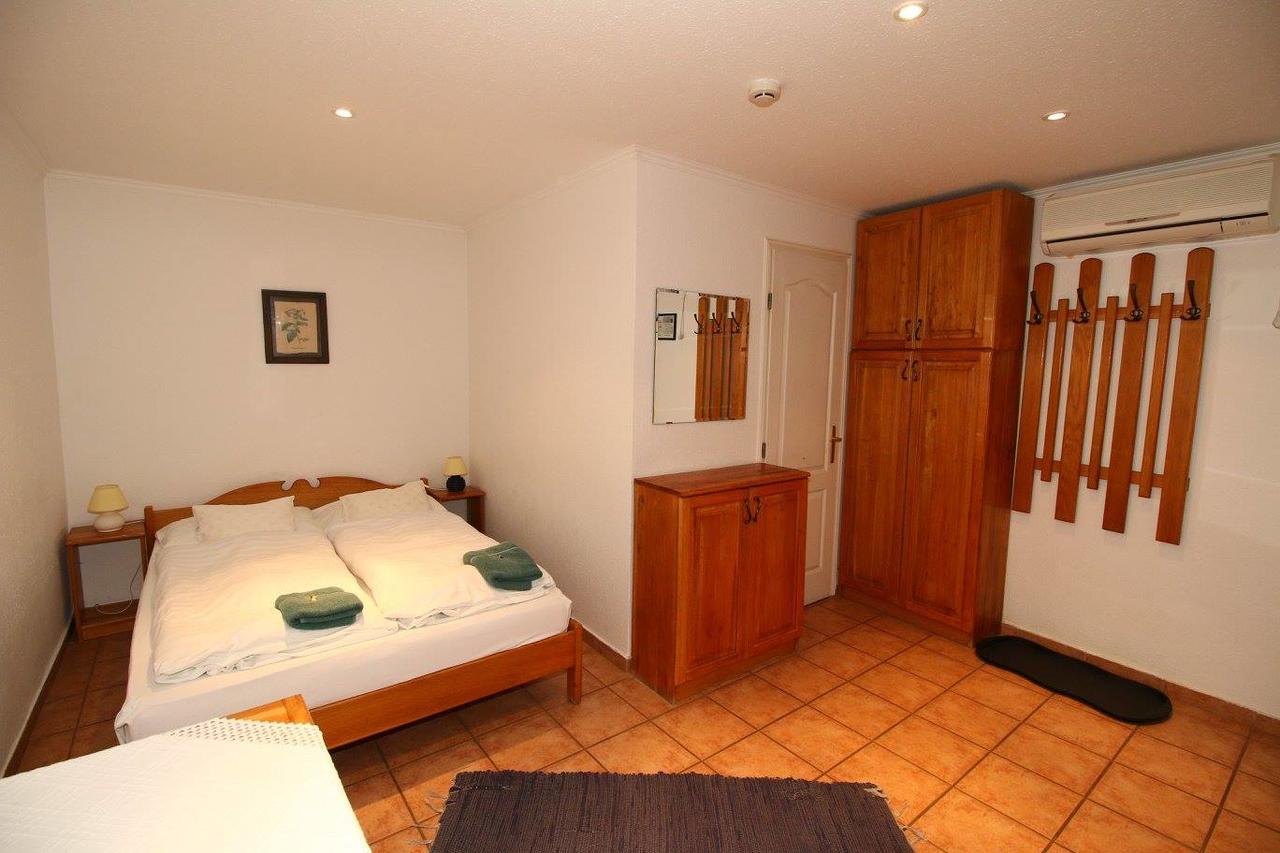 Szent Istvan Fogado Hotel Nagymaros Buitenkant foto