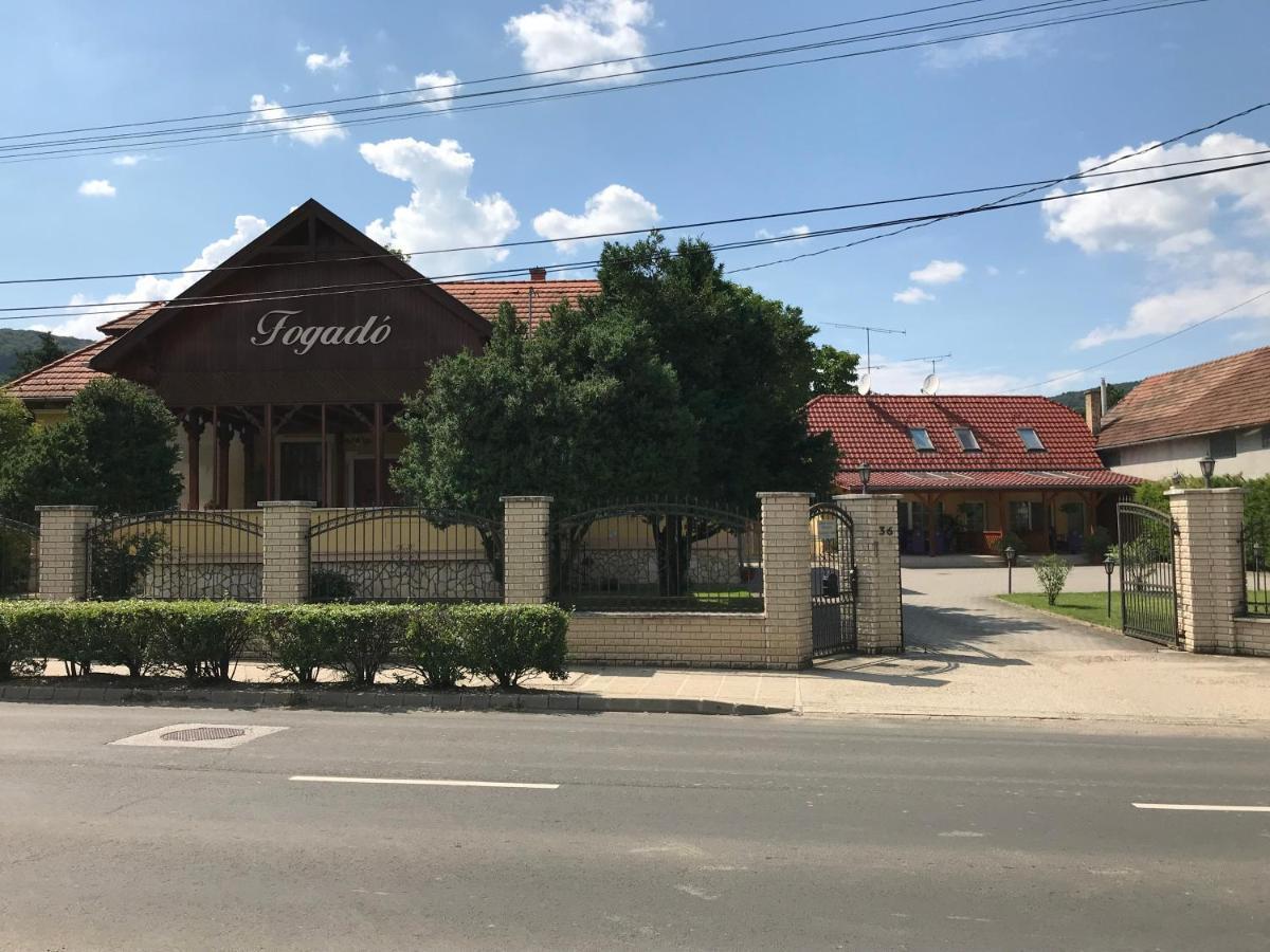 Szent Istvan Fogado Hotel Nagymaros Buitenkant foto